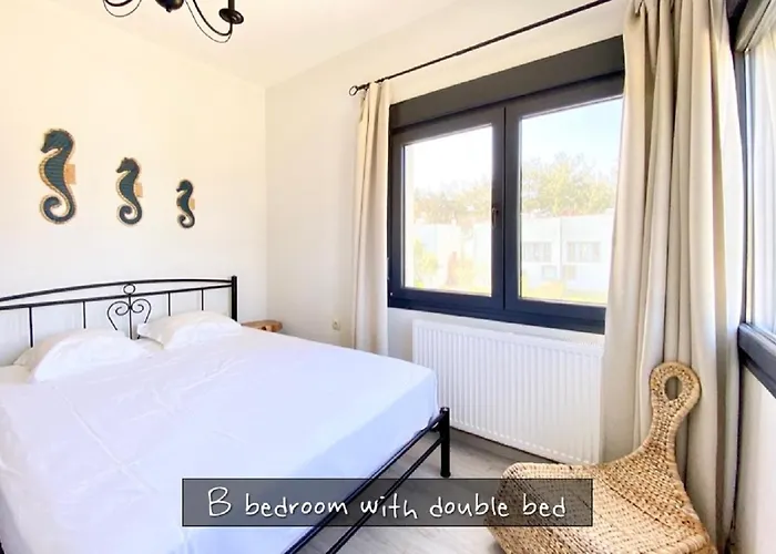 Villa Aspri Petra Rachoni - 3 Bedrooms 7 Guests Skala Rachoni (Thasos)